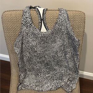 Lululemon giraffe black and white print tank